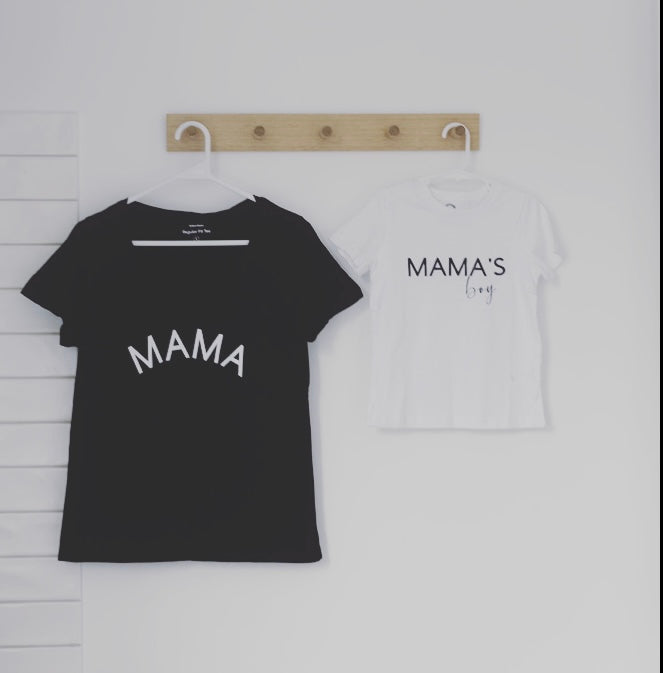 Mamas Boy T shirt Set